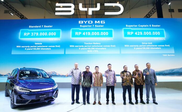 BYD M6, Mobil Listrik MPEV Pertama di Indonesia Rilis di GIIAS 2024